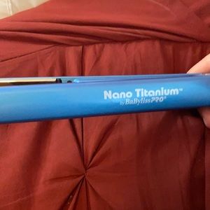 BaByliss Pro Nano Titanium Hair Straightener